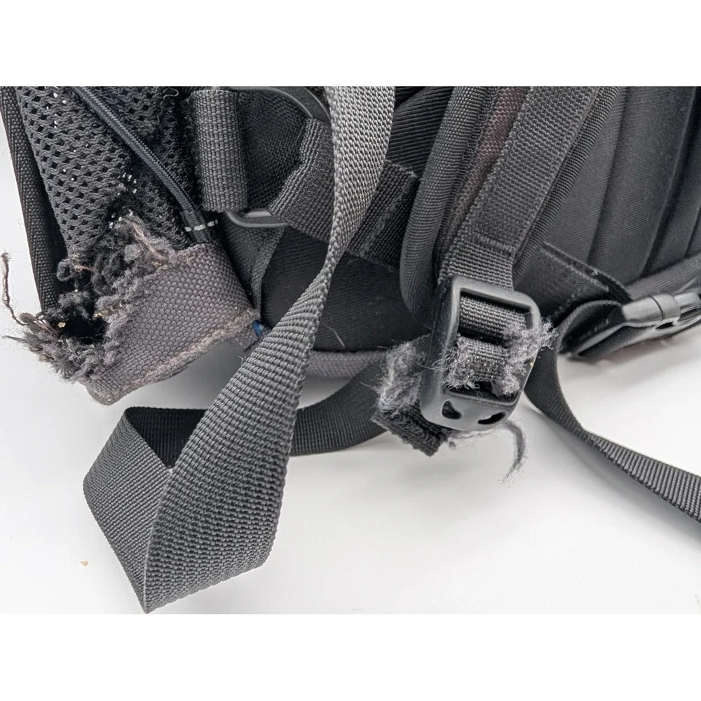 The North Face Slingshot Backpack Blue Grey Hiking Daypack Bungee Cord